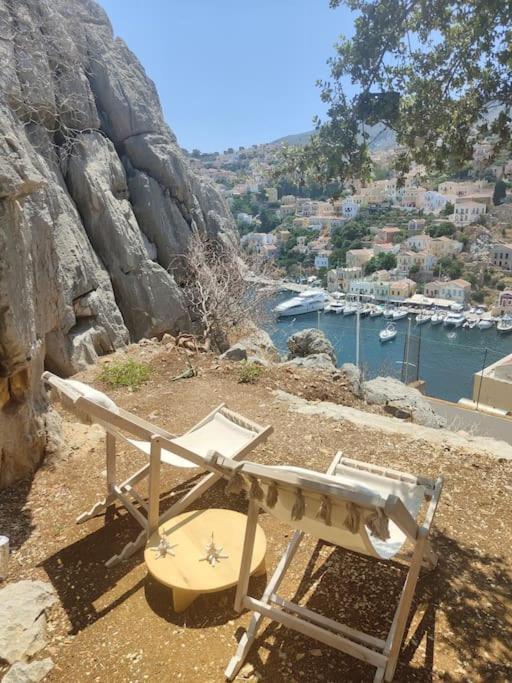 Maison Avec Terrasses Et Vues Đảo Sými Ngoại thất bức ảnh