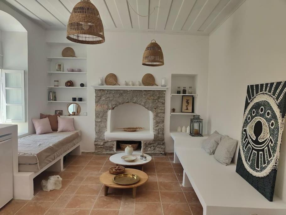 Maison Avec Terrasses Et Vues Đảo Sými Ngoại thất bức ảnh